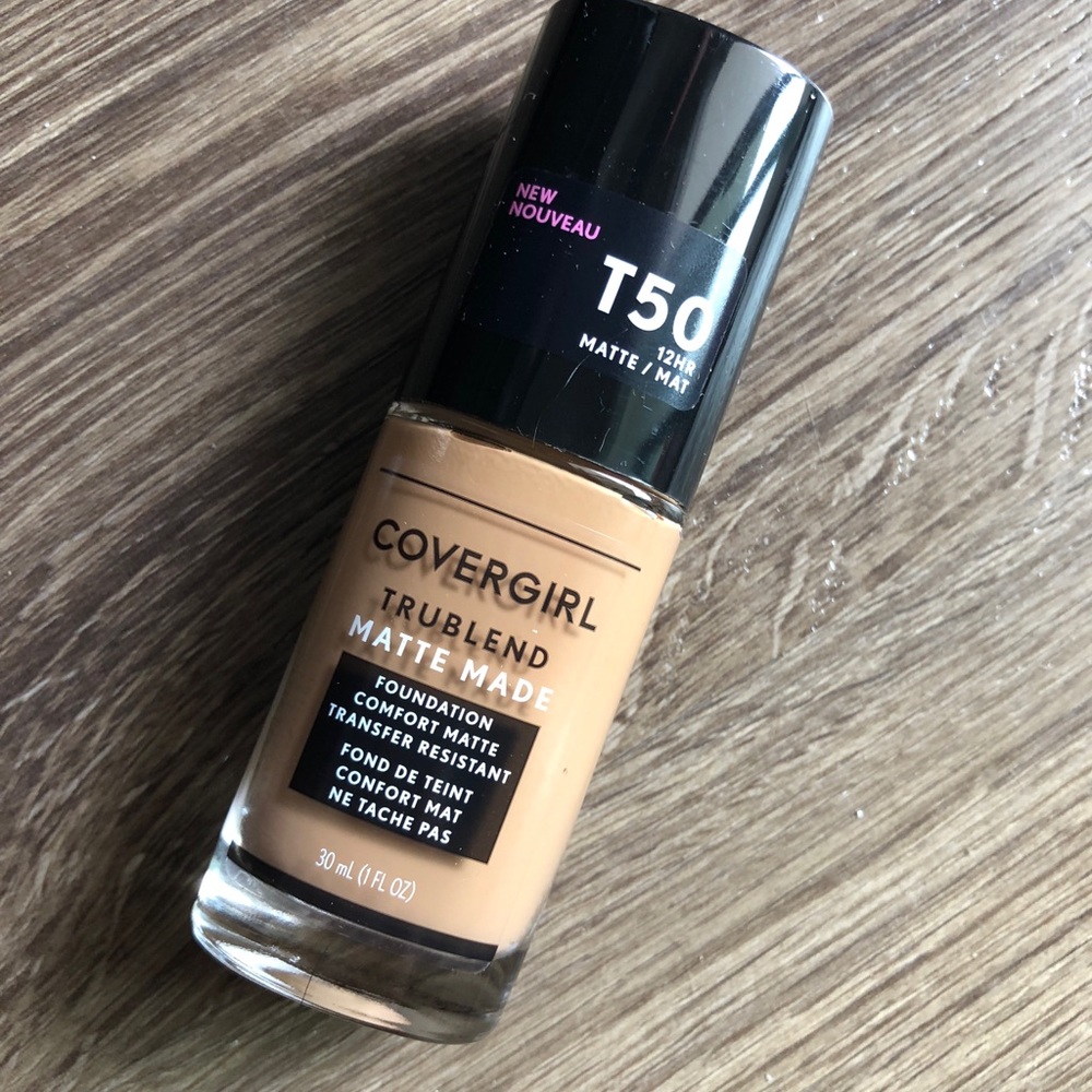 Covergirl trueblend matte made foundation T50